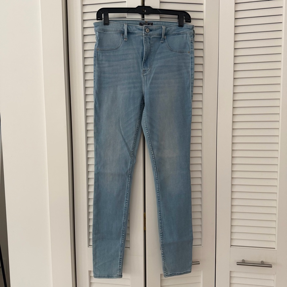 Abercrombie & Fitch Light Blue Skinny Jeans
